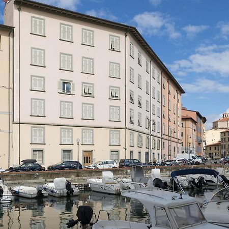 Near The Port-Elegante Appartamento Con Vista Sui Canali ลีวอร์โน ภายนอก รูปภาพ